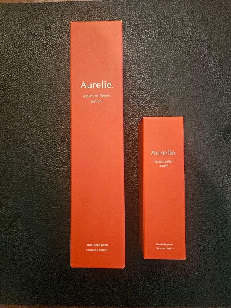 Aurelie. モイスチャーローション＆セラムセット