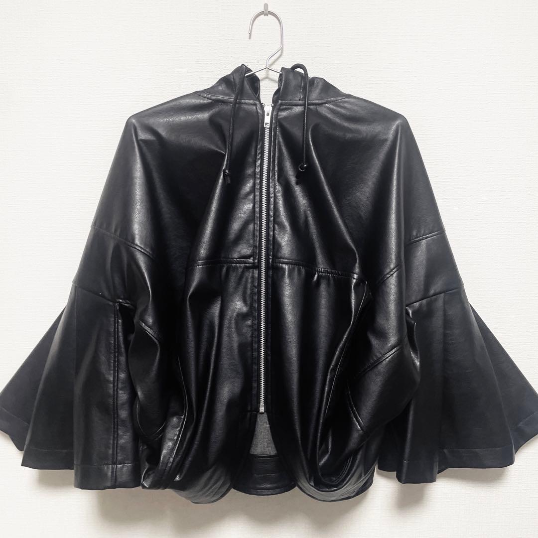 m*a様 ジュンヤワタナベ コムデギャルソン フェイクレザー フーディショート丈