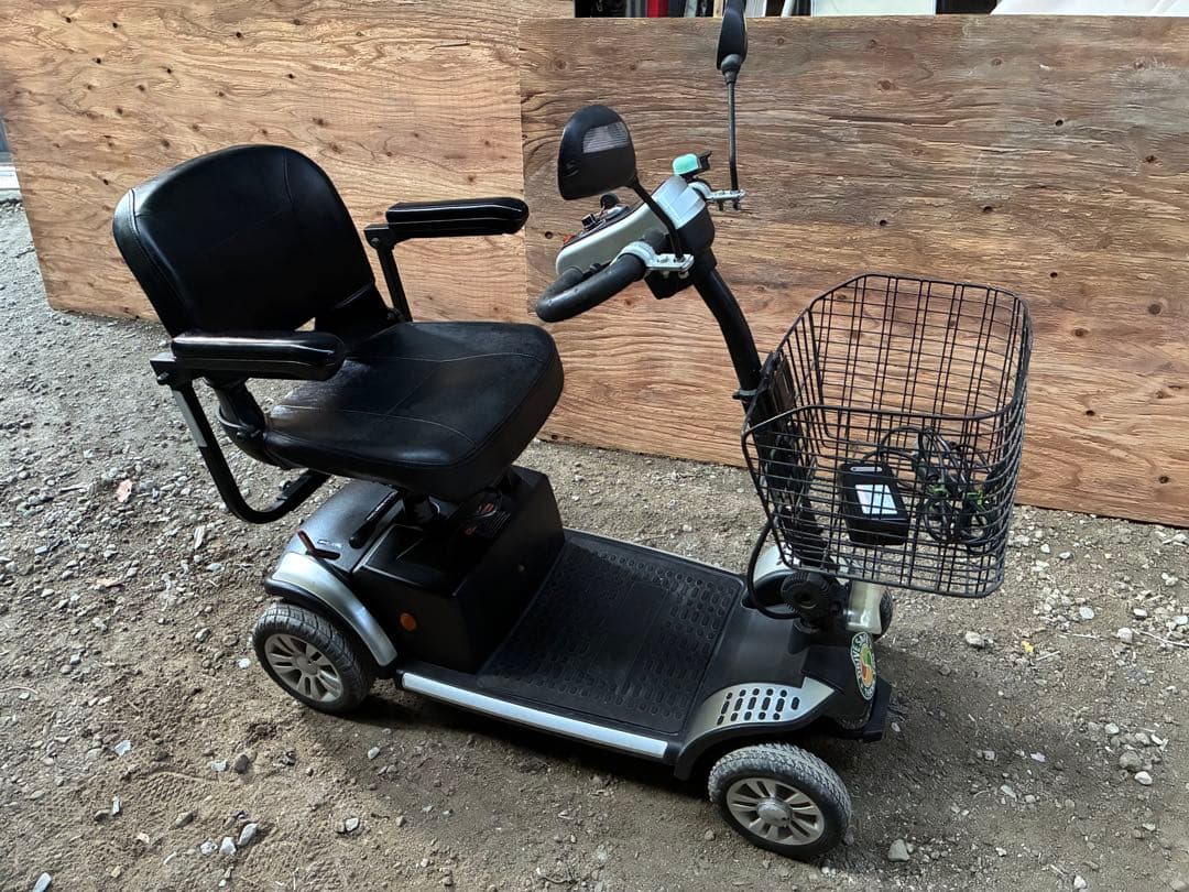 シニアカーSmart-El 140 Rejsescooter引き取り限定⭐︎綺麗