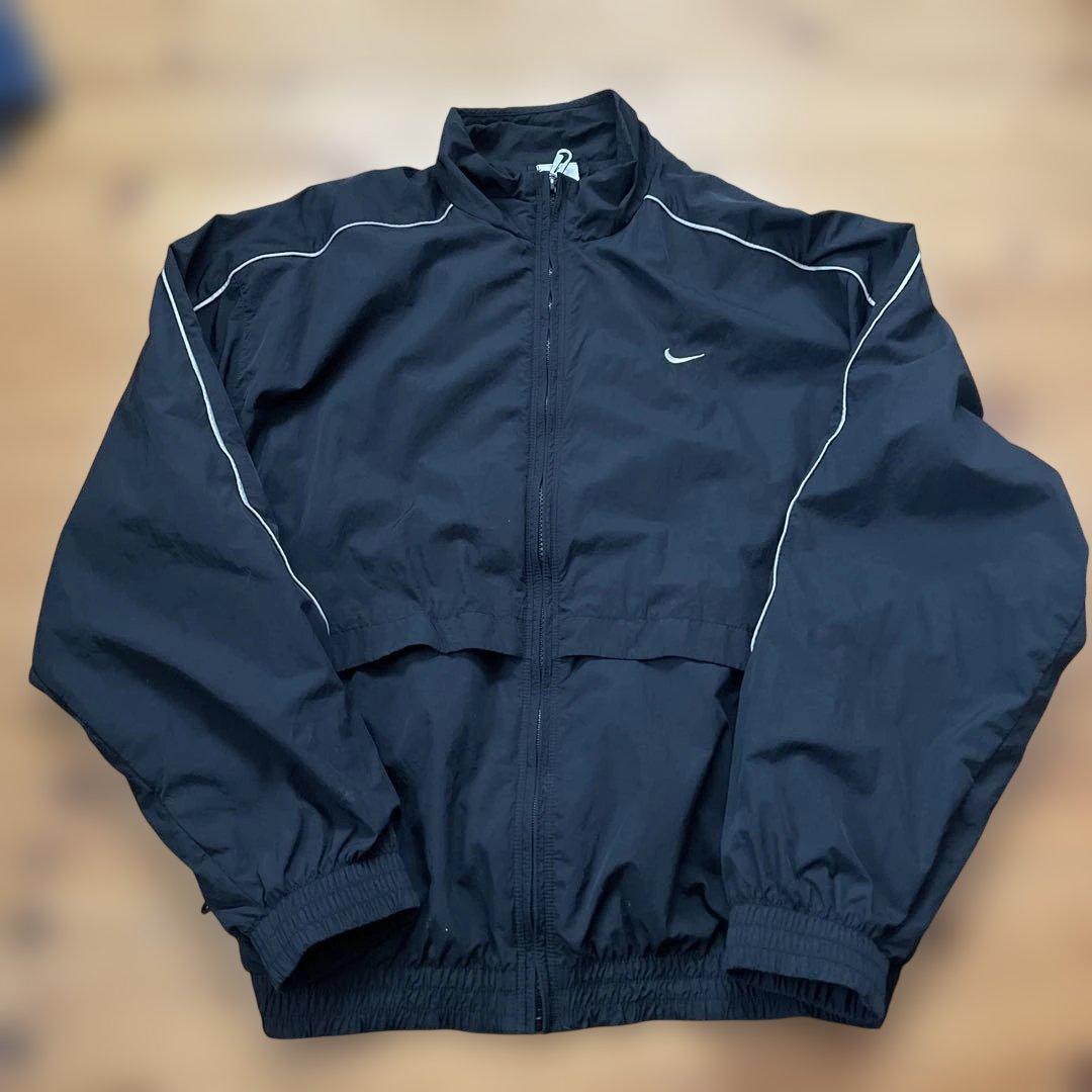 ぱ*や様 NIKE ナイロンジャケット トップス Lサイズ セットアップ