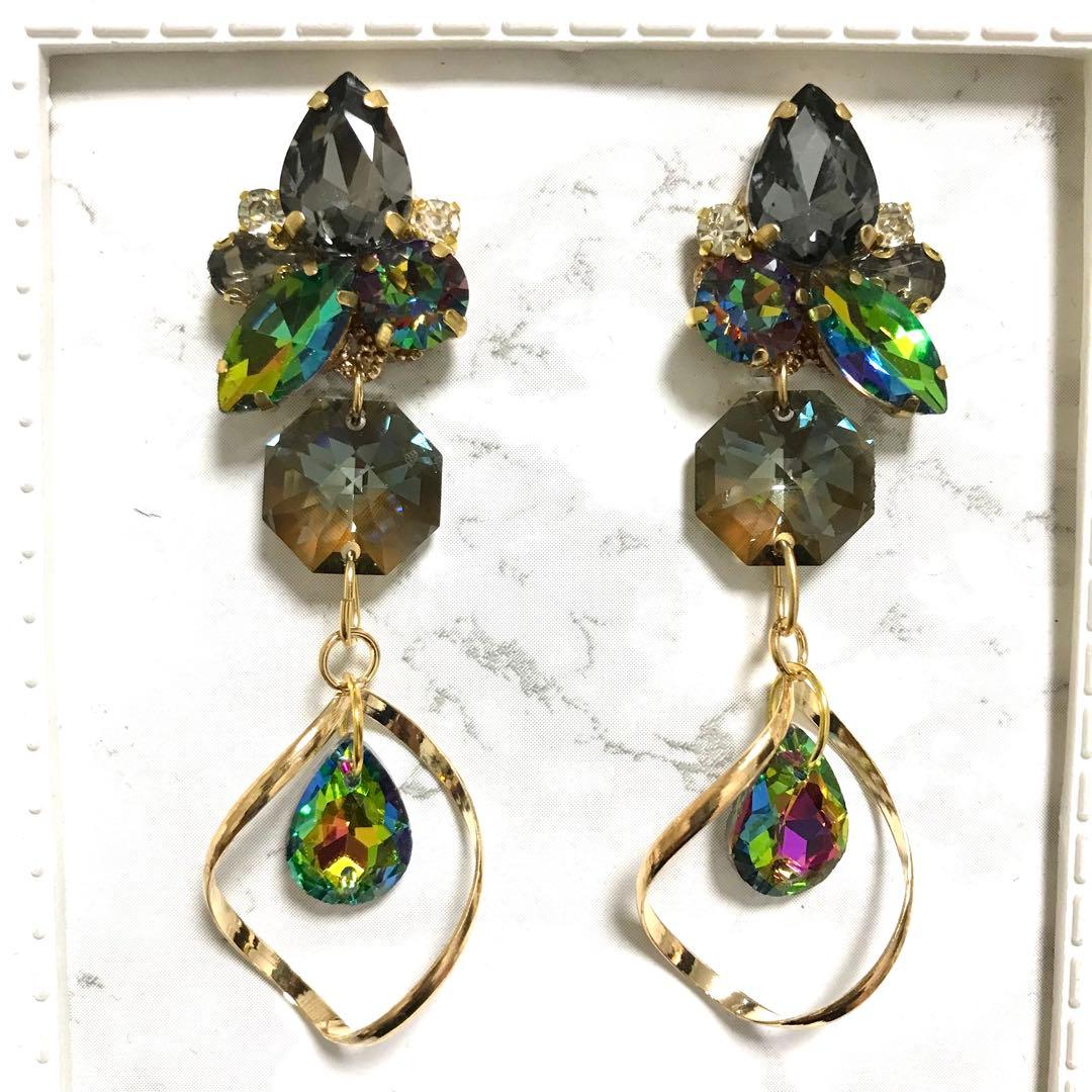 meitel99 様A440♡スワロフスキー　特殊　幻想グリーン　ビジューピアス