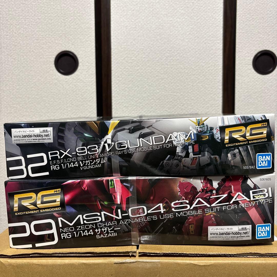 RG リアルグレード 1/144 νガンダム&サザビー　セット販売 RG 1/144 νガンダム｜バンダイ ホビーサイト