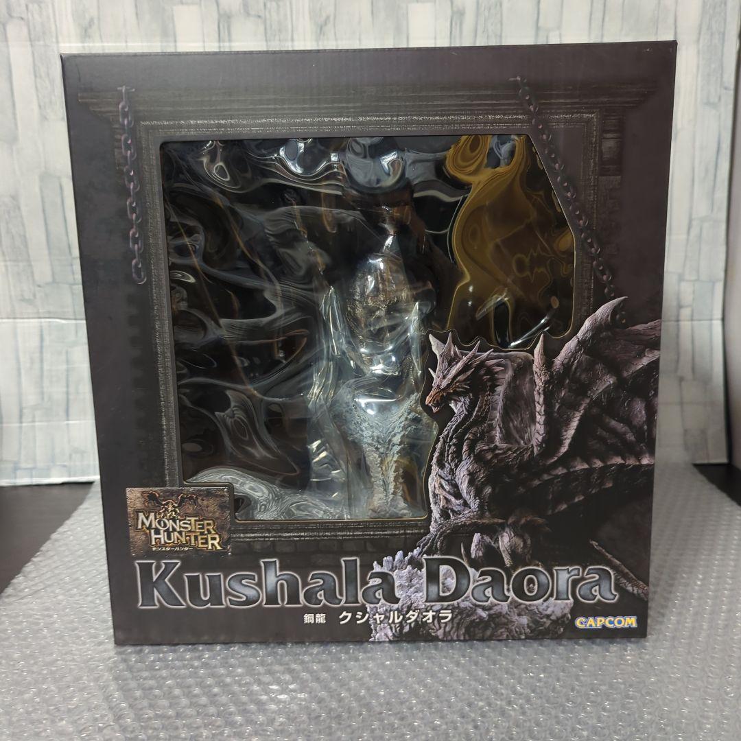 【希少・未開封】鋼龍 クシャルダオラ クリエイターズモデル フィギュア カプコン