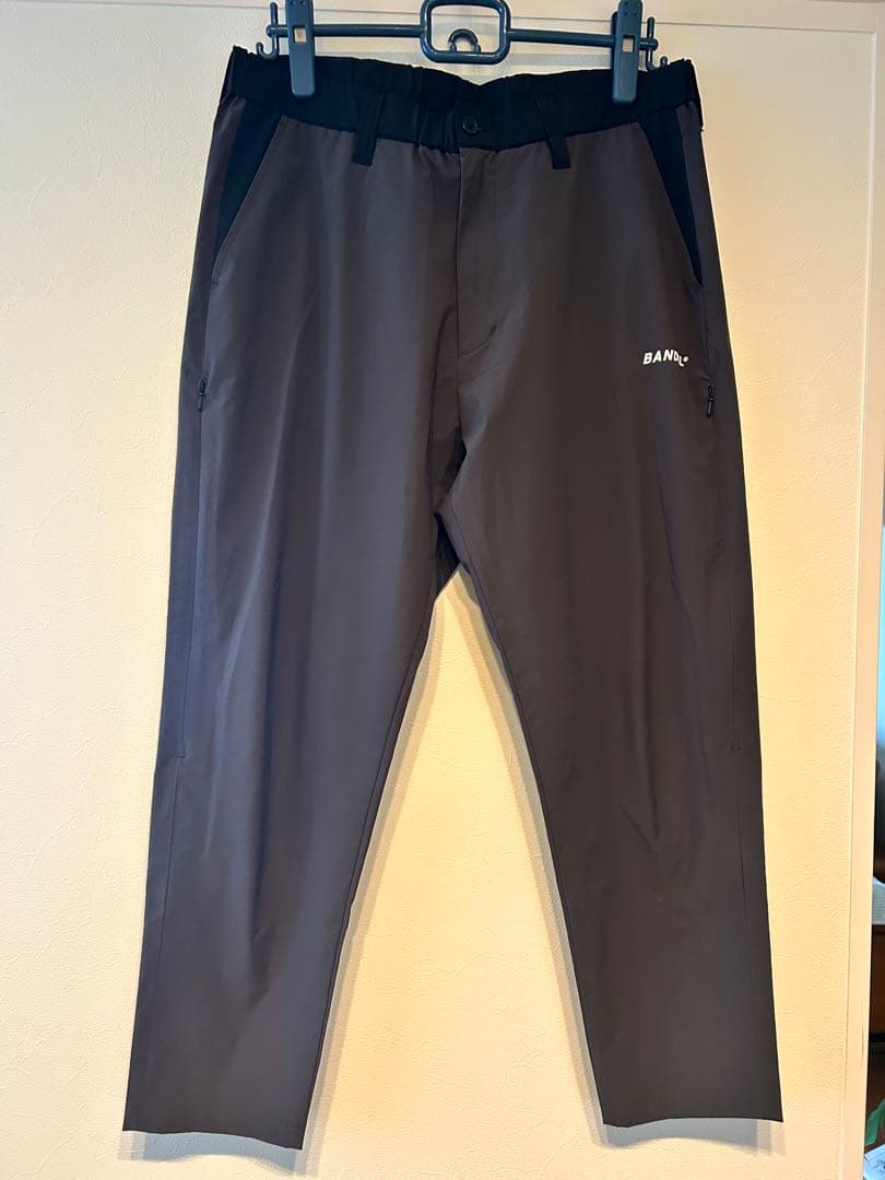 BANDL パンツ チャコールグレー