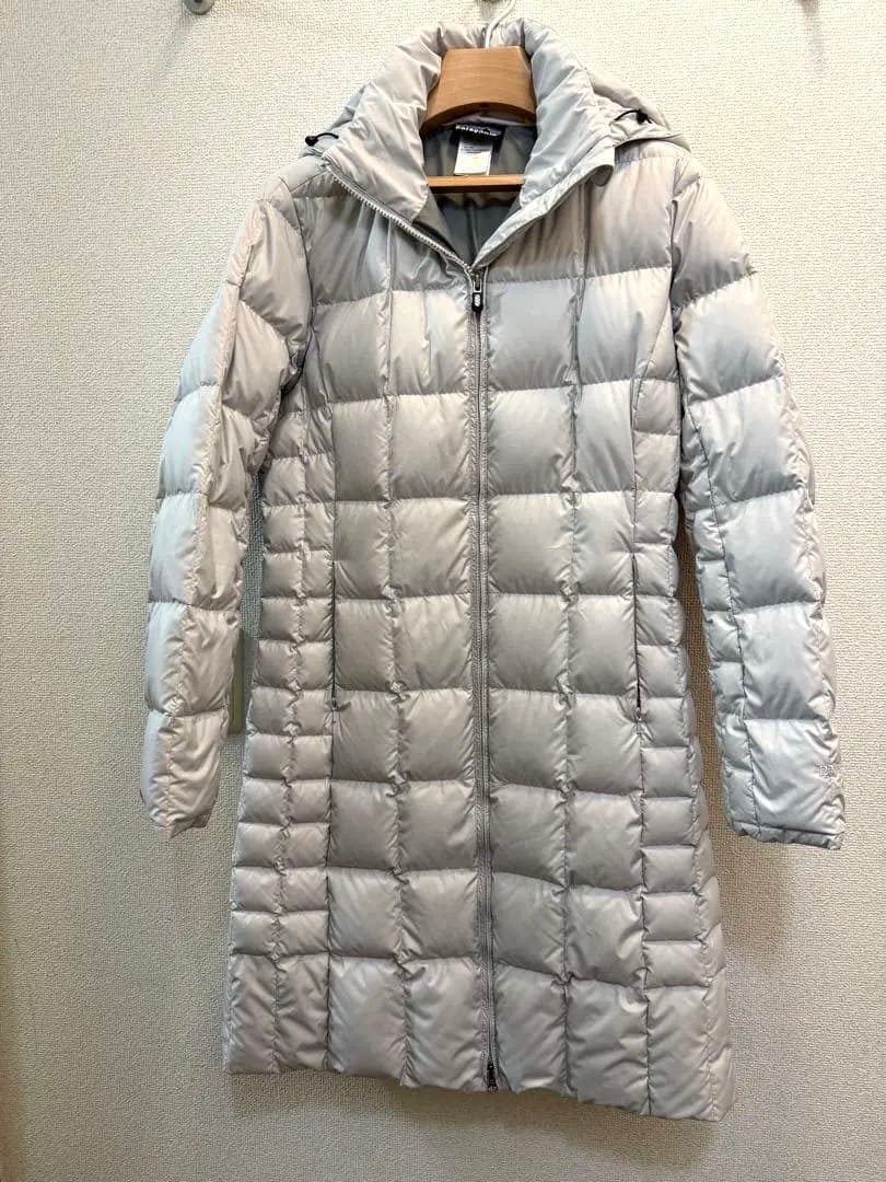 【美品】パタゴニア ダウンコート Aライン　ホワイトに近いグレー