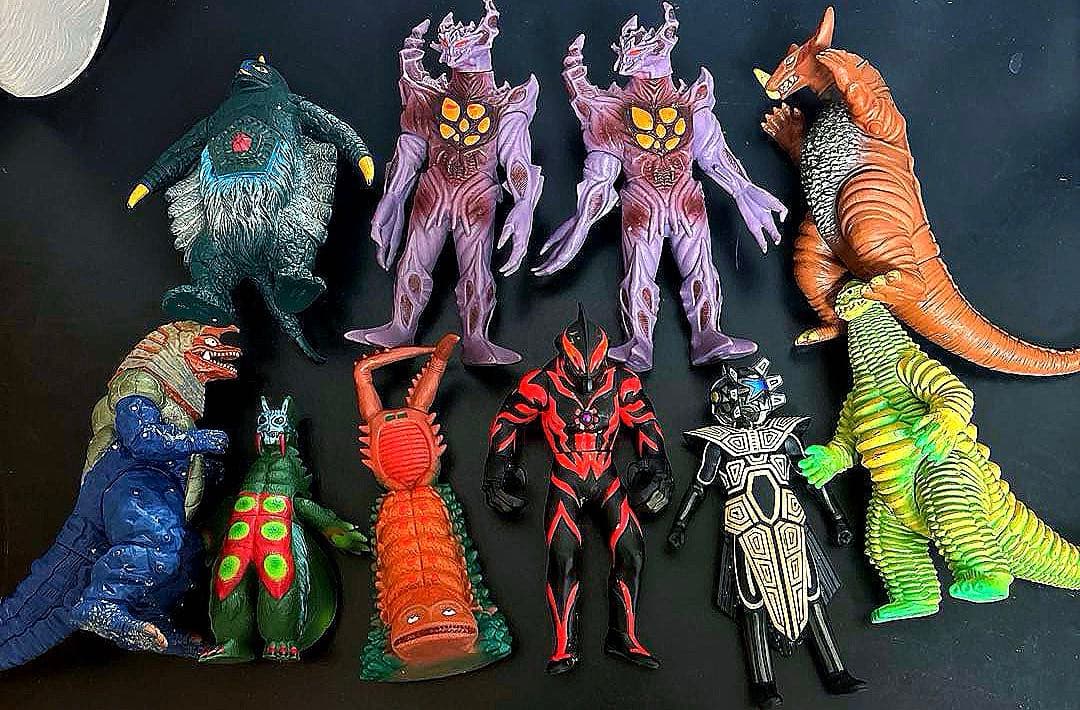 ウルトラマン怪獣フィギュアセット - メルカリ