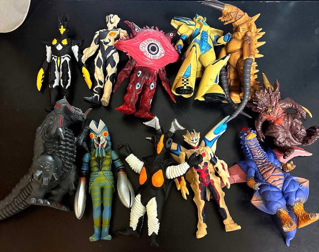 ウルトラマン怪獣フィギュアセット - メルカリ