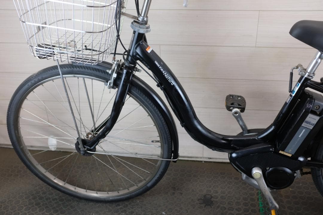 電動自転車ヤマハPAS　26インチ3段　8.9Ah（4点灯）充電器あり