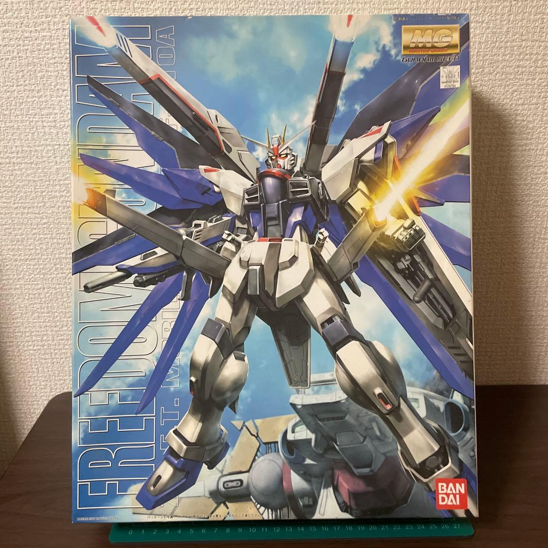 RE/100「デナン・ゲー」HG「リーベン・ヴォルフ」