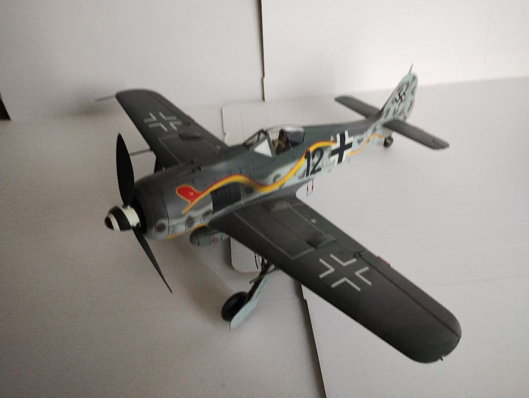 プラモデル完成機　1/32　フォッケウルフFw190A-8