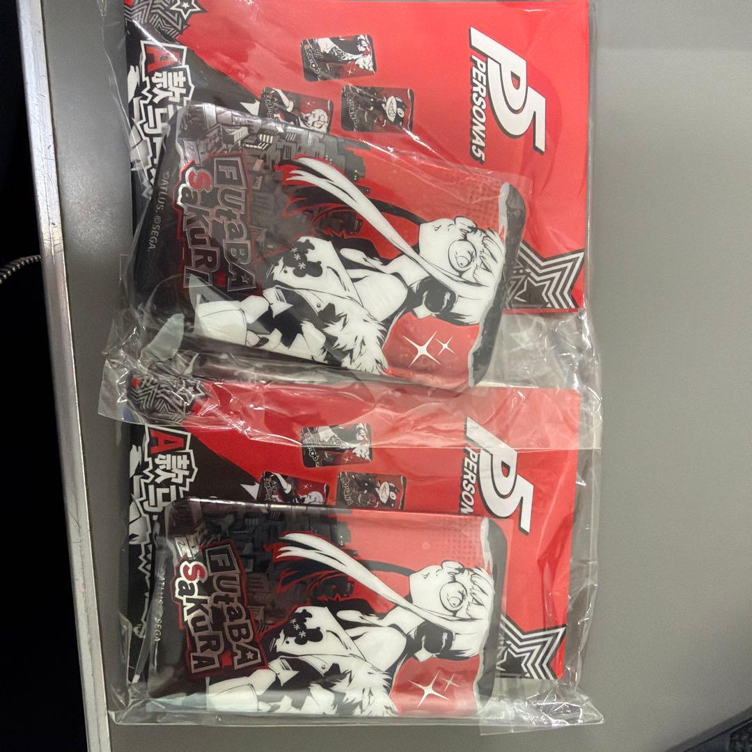 中国限定 佐倉双葉 缶バッジ 2点 ペルソナ5ロイヤル P5R - メルカリ
