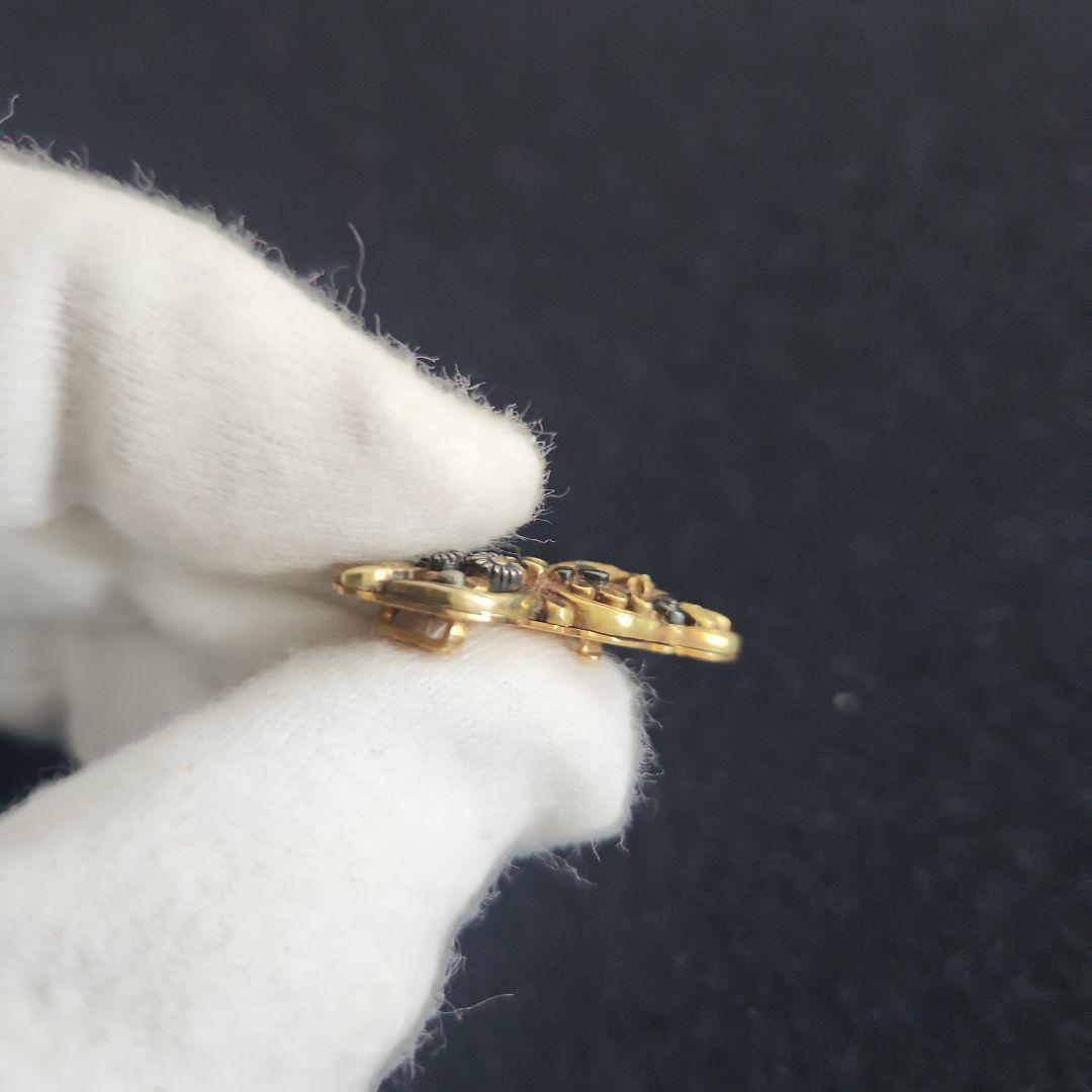 金工‥人間国宝、鴨下春明作帯留め‥18金無垢