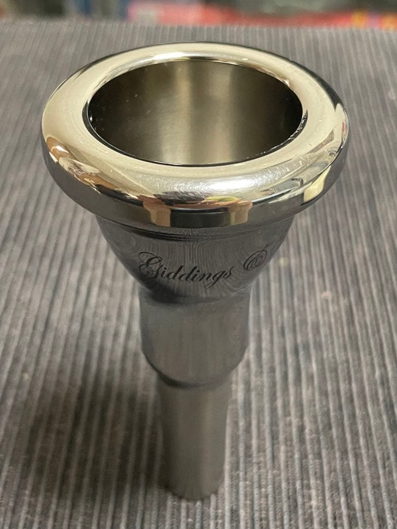 チューバ　マウスピース　giddings Alan Baer MMVI