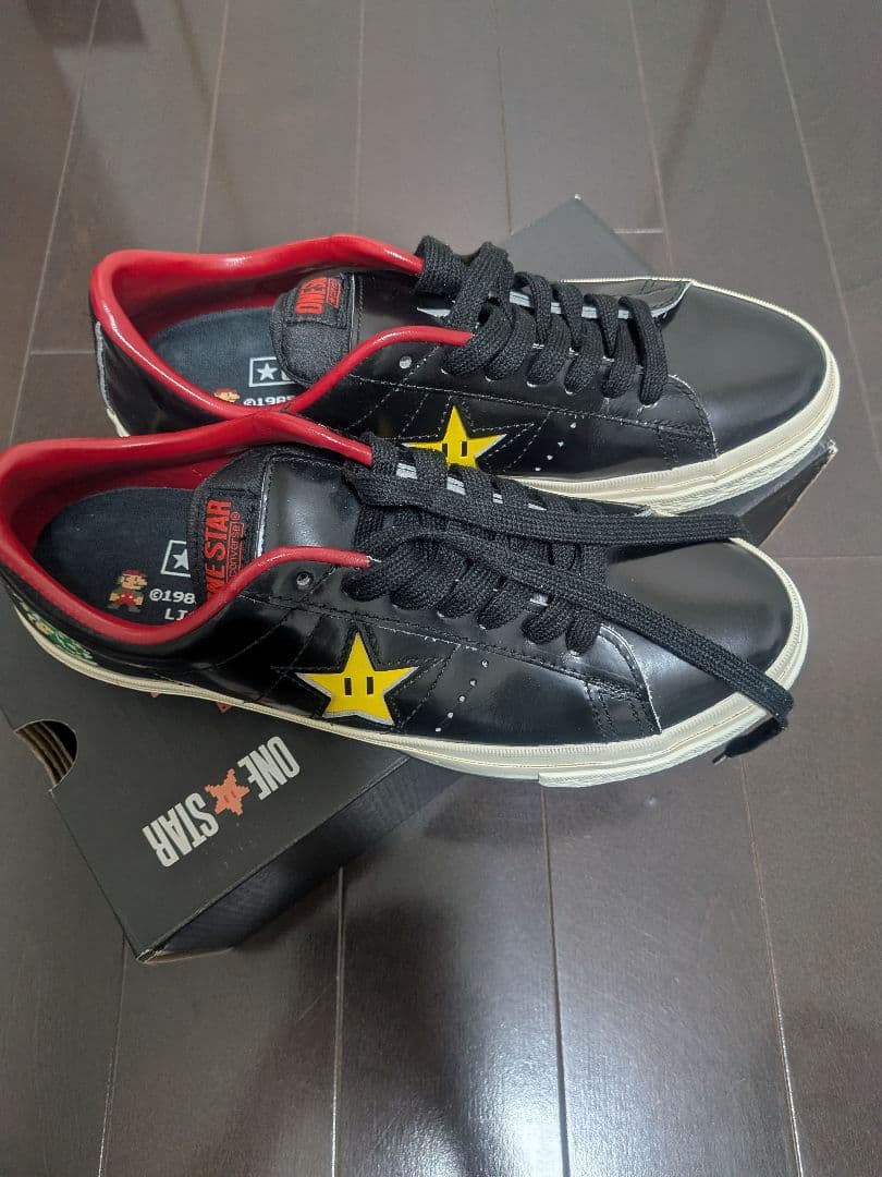 ONE STAR ブラック/レッド スニーカー