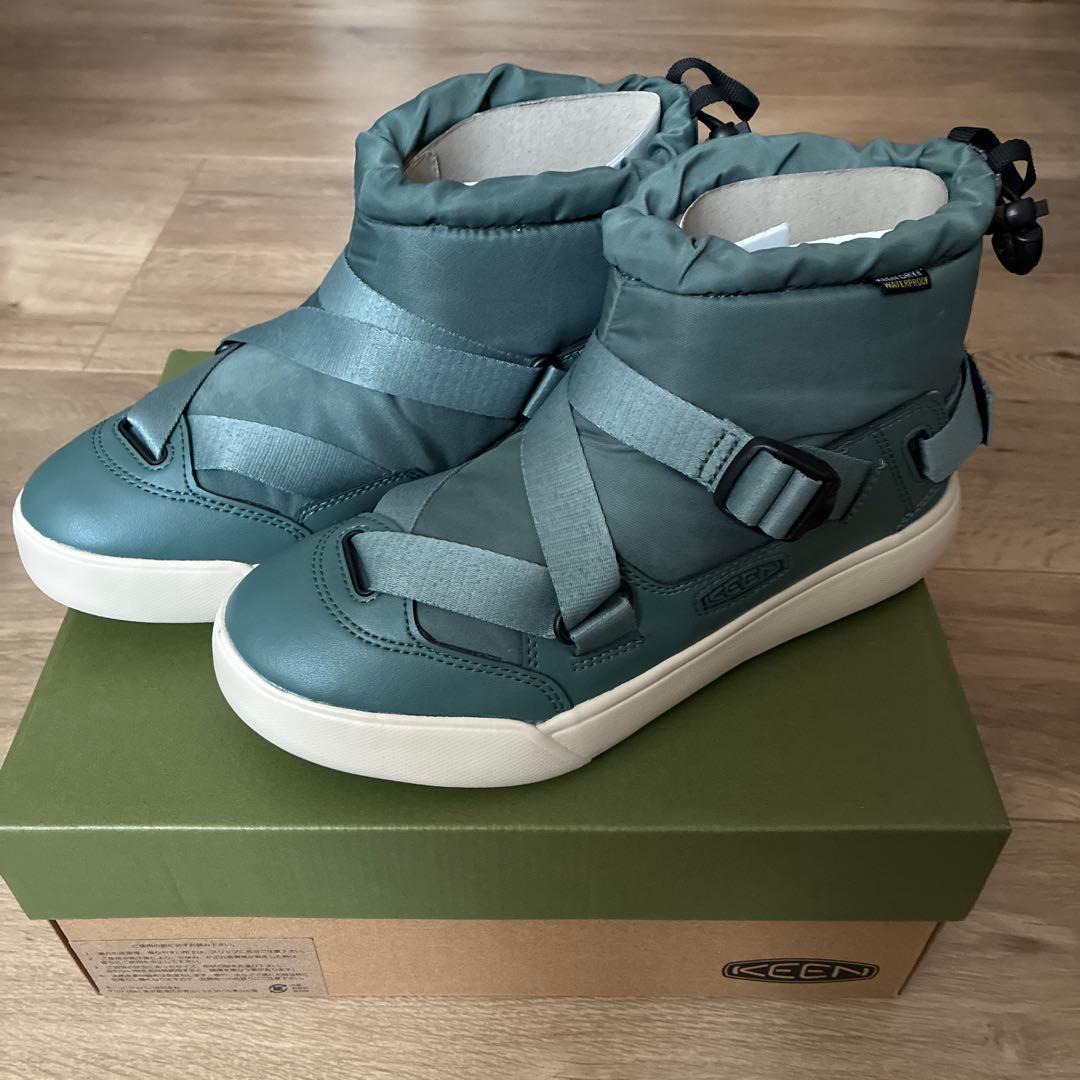 【新品未使用】KEENフッドゼラ　防水ブーツ　ショート　24.0
