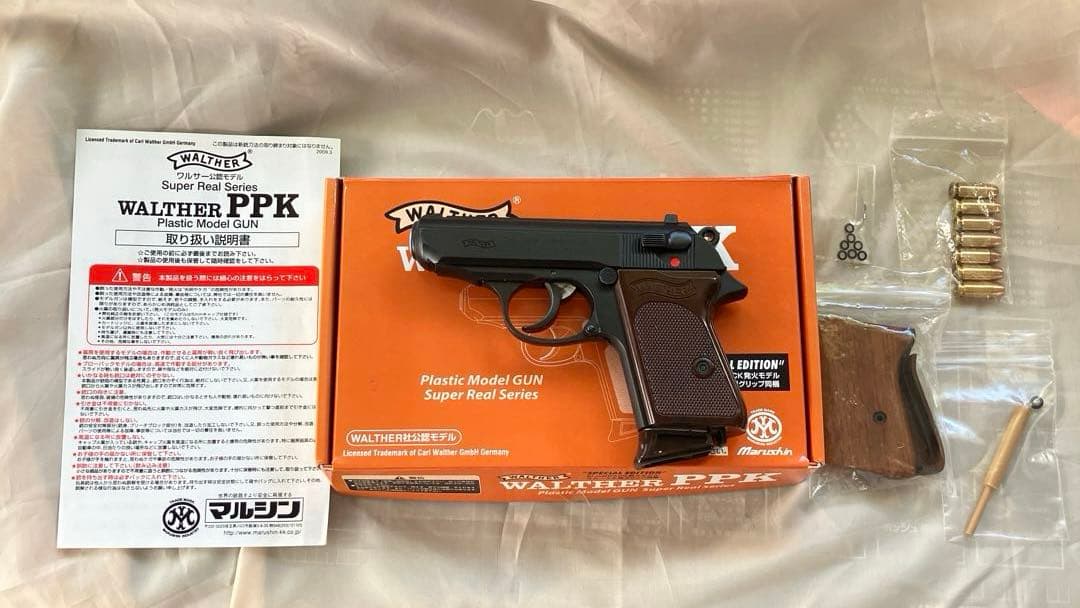 マルシン製ワルサーPPKスペシャルエディションモデルガン(木製グリップ付) Yahoo!オークション - ワルサー PPK マルシン ウッドグリップ 木製グリ