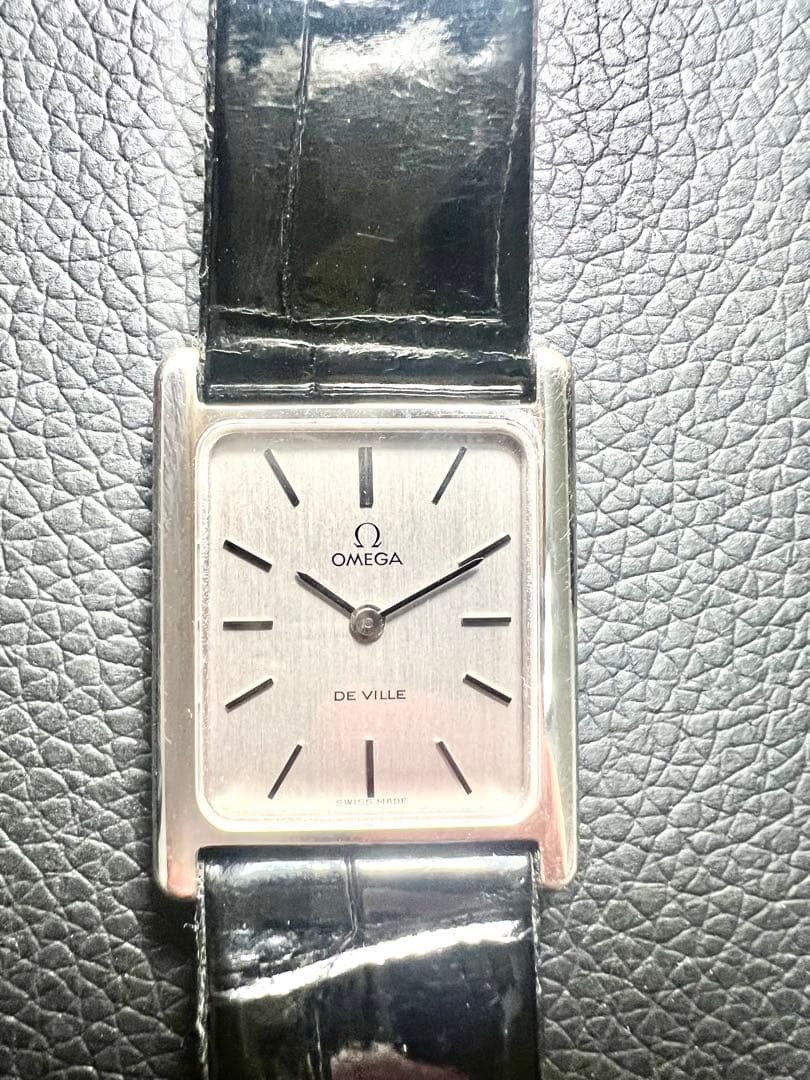 Omega tank vintage 手巻き美品