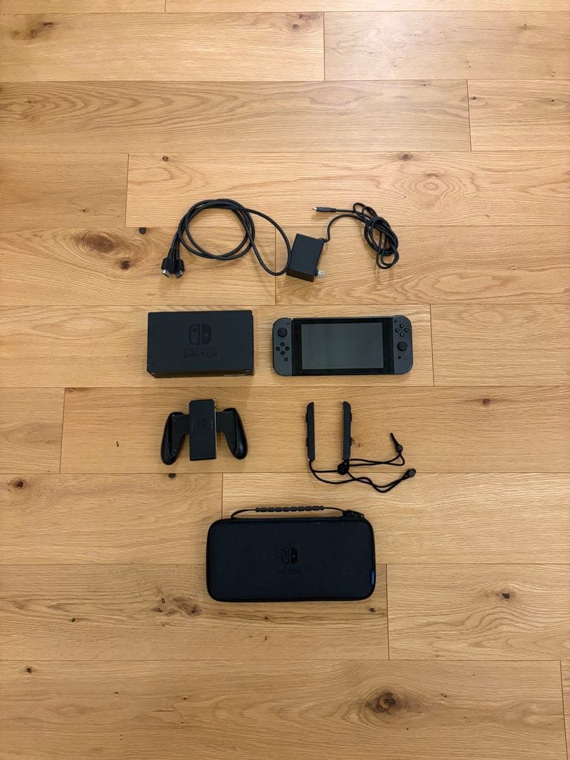 Nintendo Switch 本体 + 付属品+持ち運びケース 楽天市場】【スーパーセール期間P10倍】Nintendo Switch 本体ケース 3