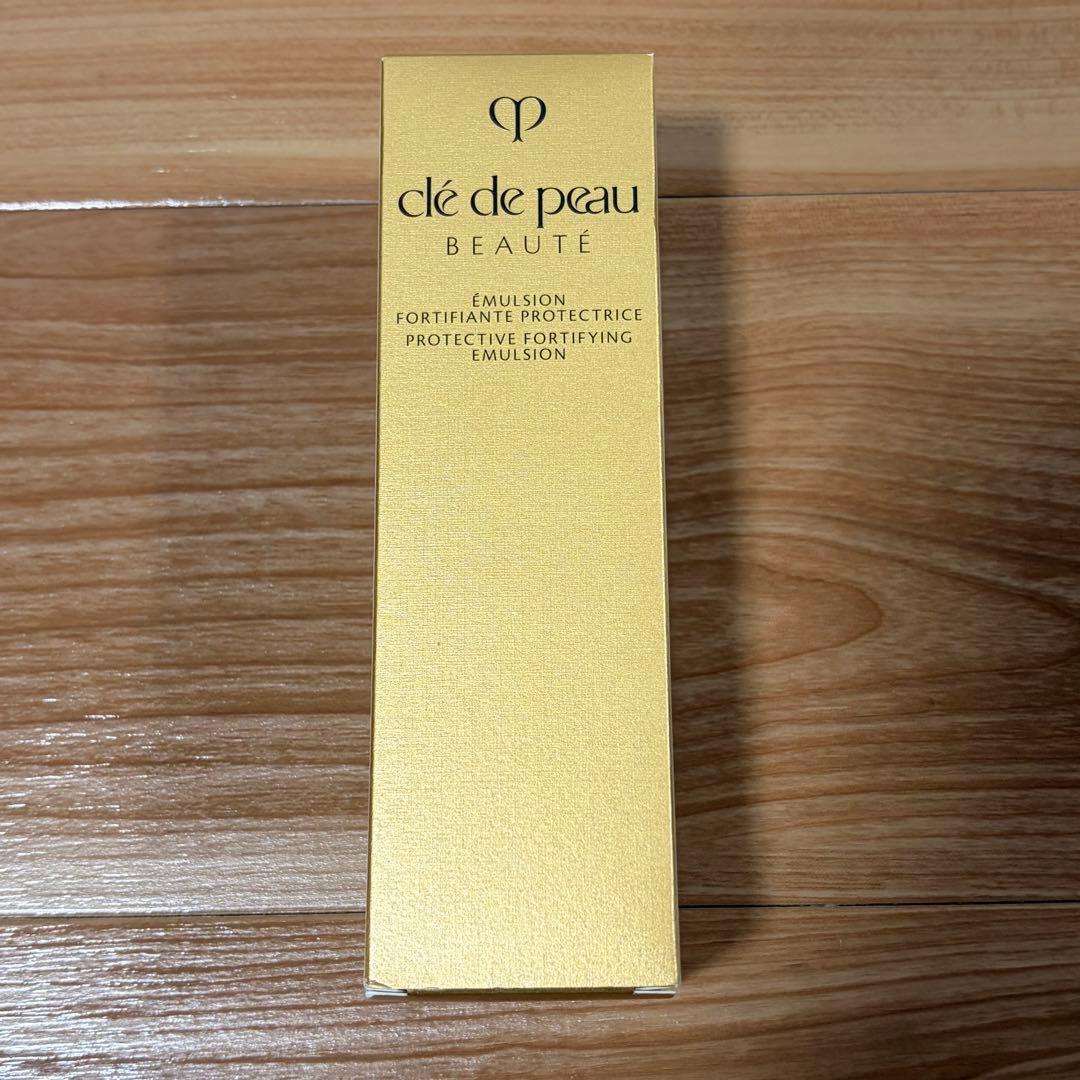 クレドポーボーテ エマルションプロテクトゥリス乳液 日中用