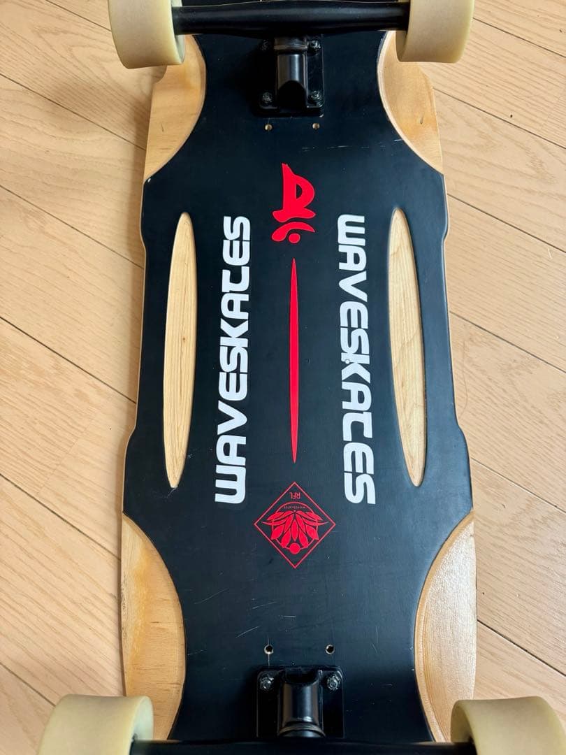 美品】WAVESKATES サーフスケート コンプリート 日本斜壁協会 - メルカリ