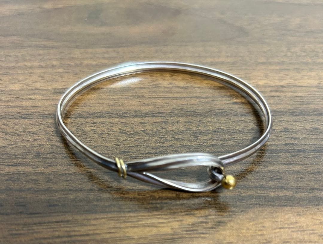 ティファニー フック&アイ ラブノット バングル 925 750