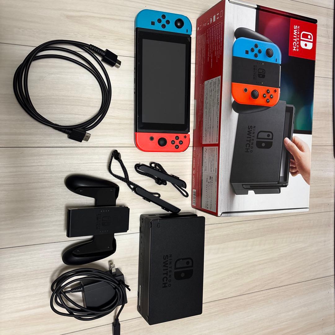 【割引】Switch 本体 青/赤 Joy-Con 付属品付き