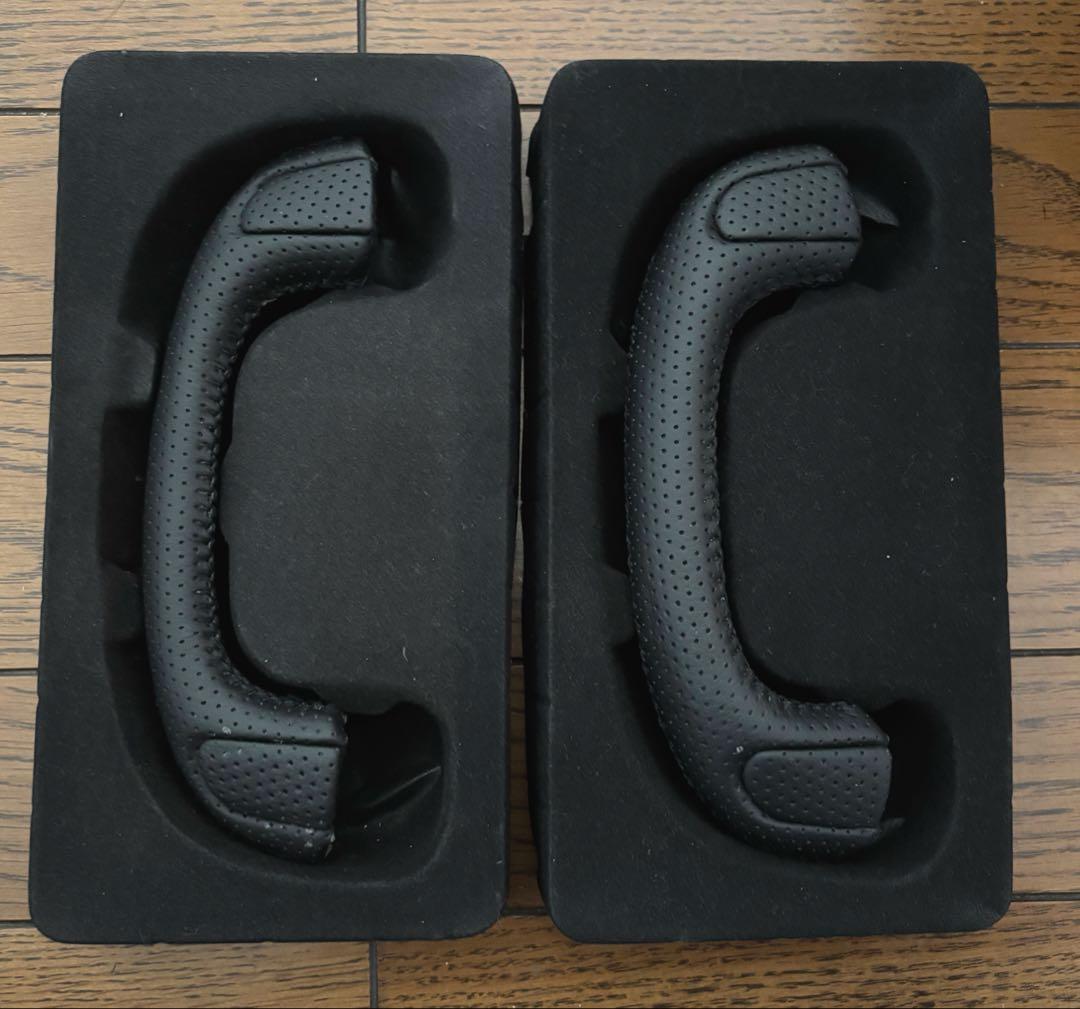 LUNA ハイエース アシストグリップ　パンチングレザー　２個セット