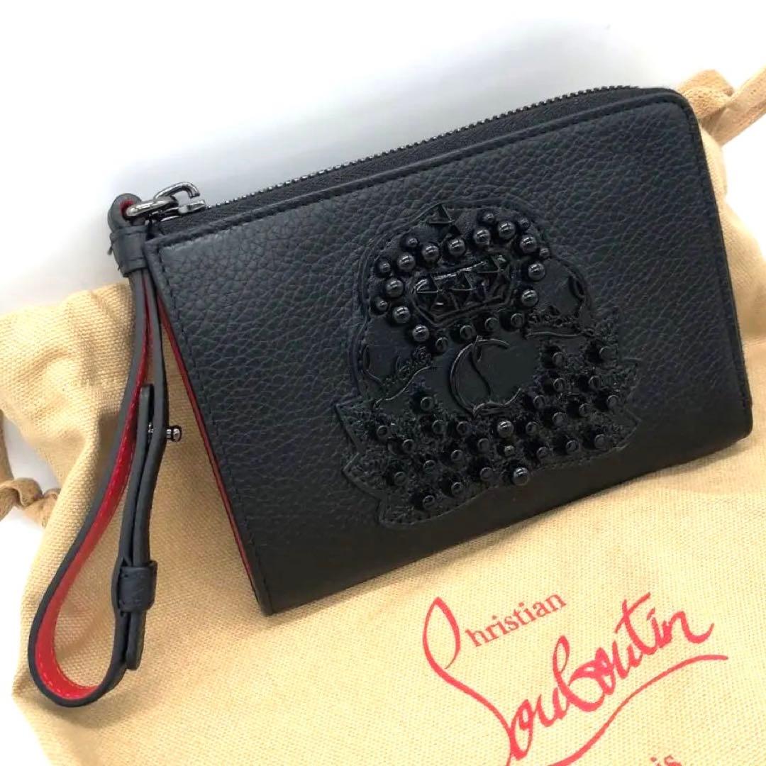 未使用✨クリスチャンルブタン レザー　二つ折り財布 L字ファスナー　 スタッズ