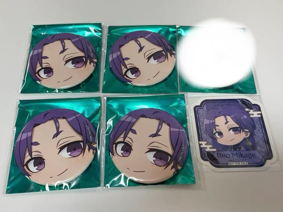 ブルーロック スマイルベースカフェ 缶バッチ 缶バッジ 特典ステッカー 玲王