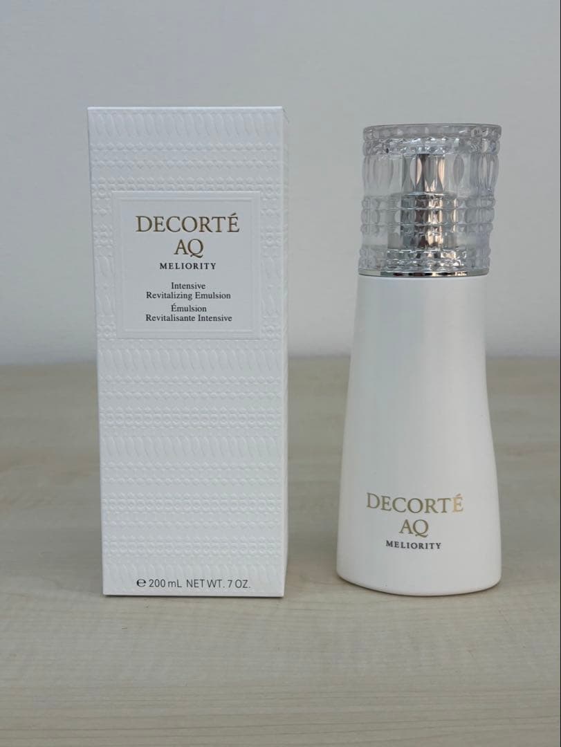 週末お値下❗️コスメデコルテ　AQミリオリティーリペアエマルジョン乳液200ml