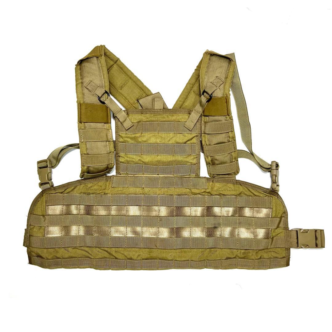 個人装備 EAGLE RRV KH