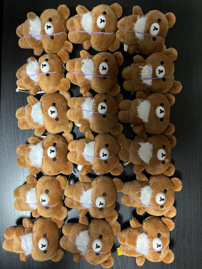 ラウンドワン限定 リラックマゴムひも付きマスコット 18体セット