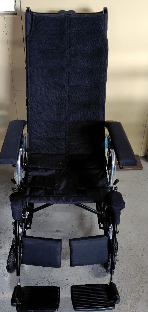 ミキ　グランドフリッチャー　車いす