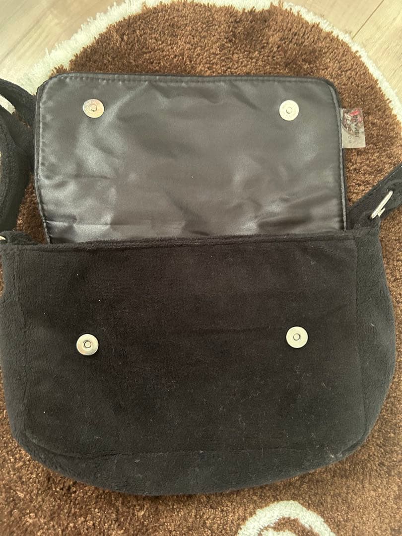 早い者勝ち シャネル ノベルティ ショルダーバッグ 【限定カラー】 BTS