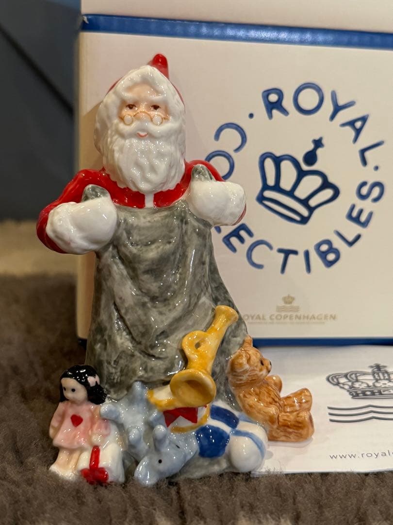   2018 Annual Santa 限定版