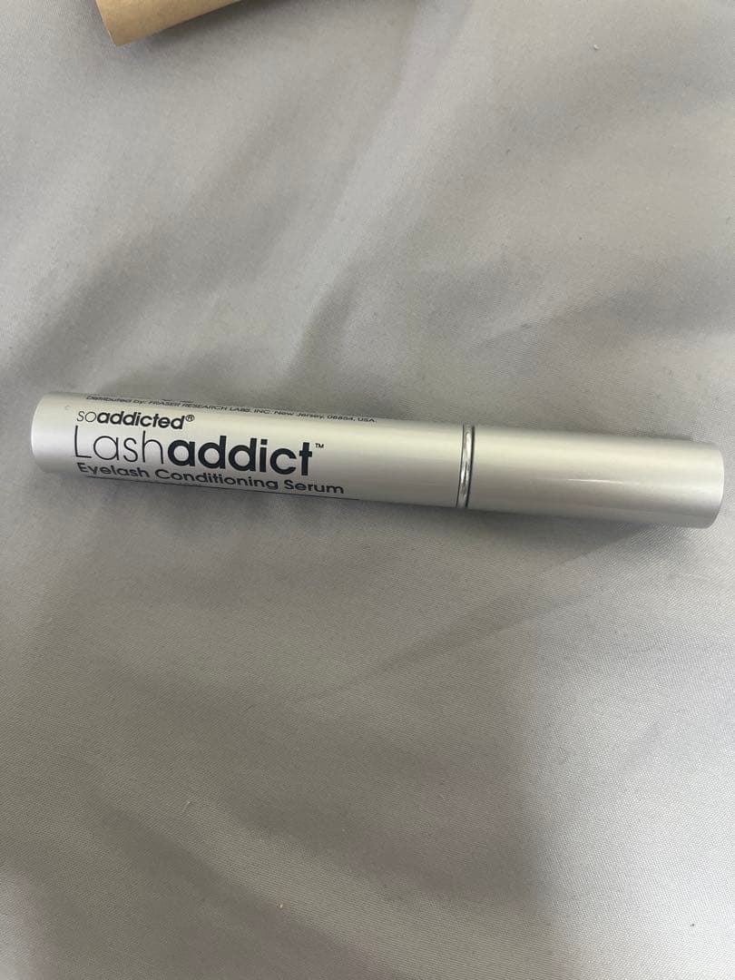 アイケア Lashaddict Eyelash