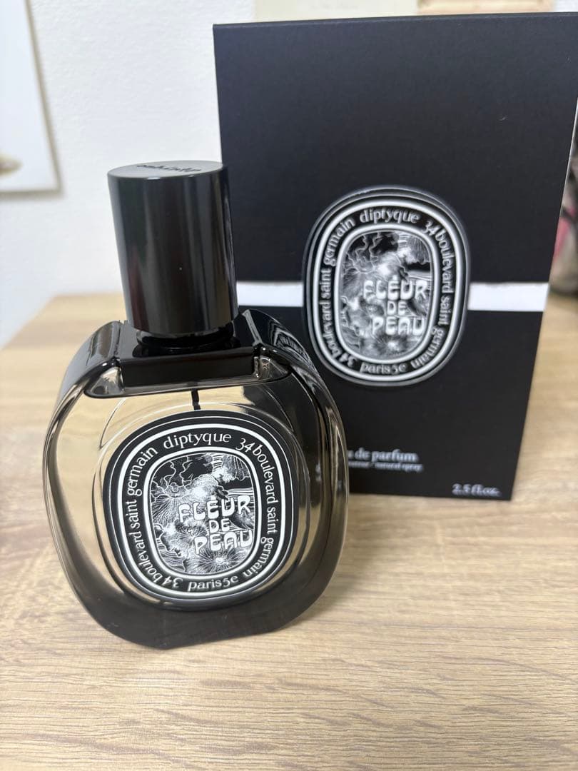 香水(ユニセックス) diptyque FLEUR DE PEAU75ml Eau de Parfum