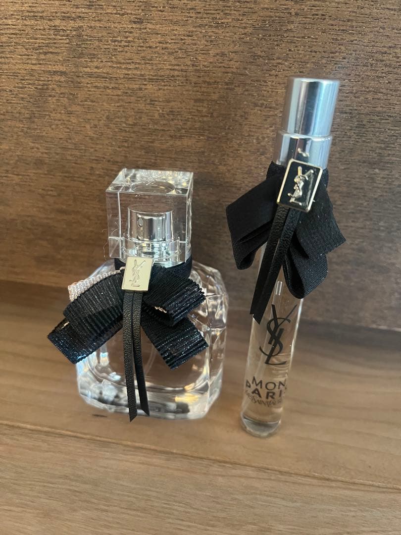 イヴサンローラン モンパリ　リュミエール　モンパリ　オーデパルファム　香水