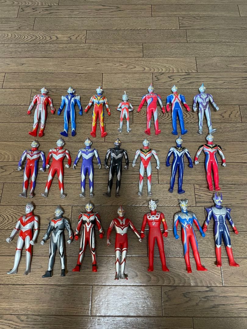 ☆*☆様 ウルトラマン・怪獣フィギュア 65体セット