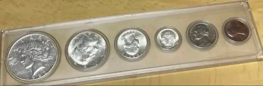 6種類1923年ピースダラー　1964年ケネディ 他　ケース入り