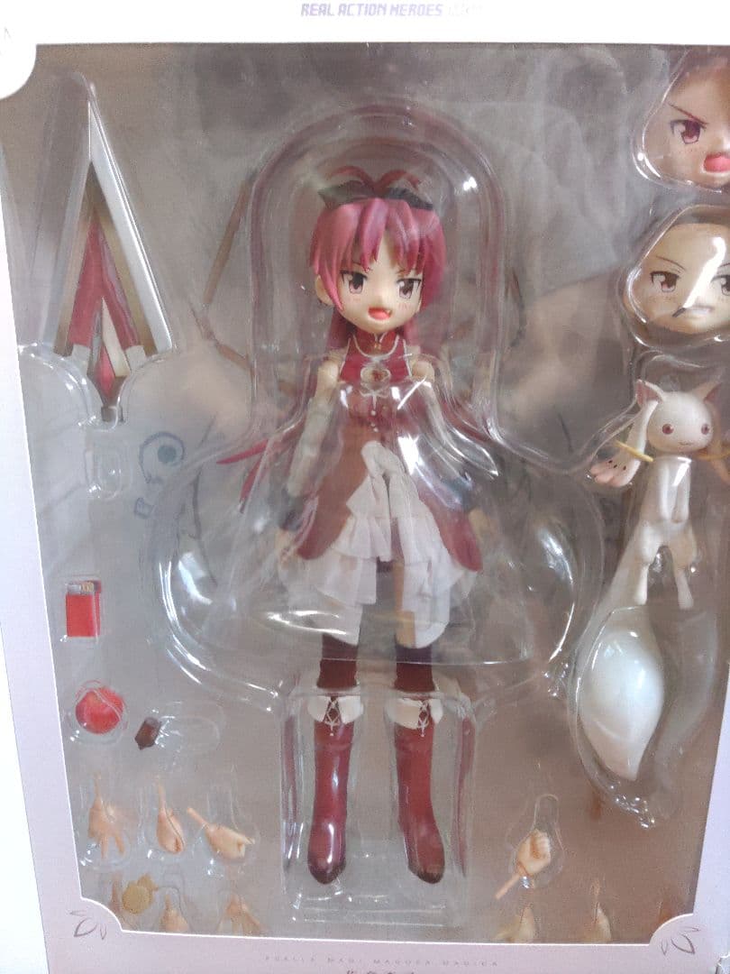 RAH リアルアクションヒーローズ 魔法少女まどか☆マギカ 佐倉杏子 欠