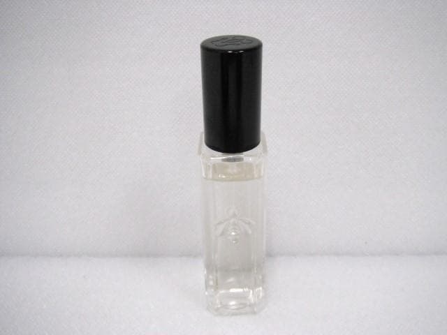 美品 ゲラン ムスクウートルブラン オーデパルファン 香水 元は20ml