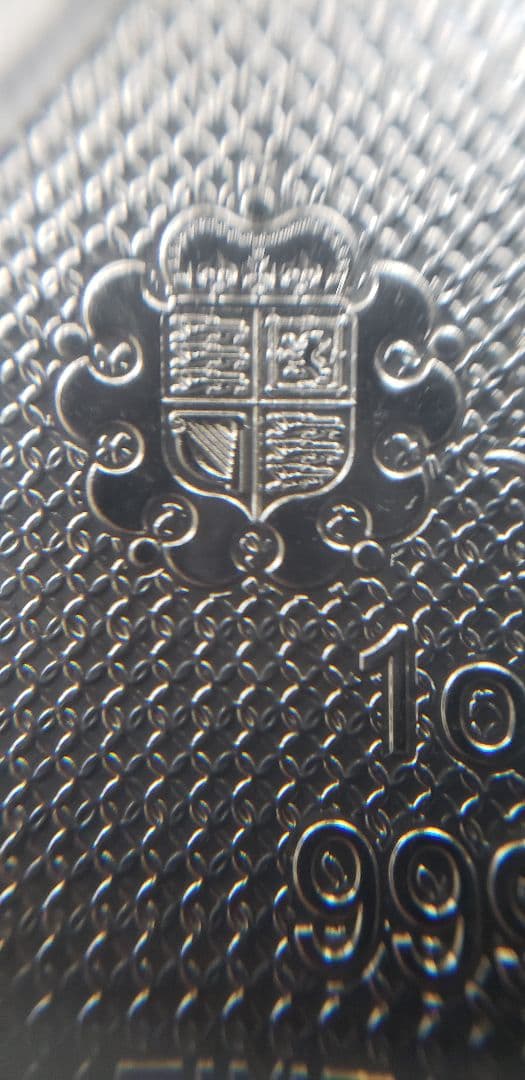 イギリス 2025 クイーンズビースト コンプリーター 純銀 1オンス