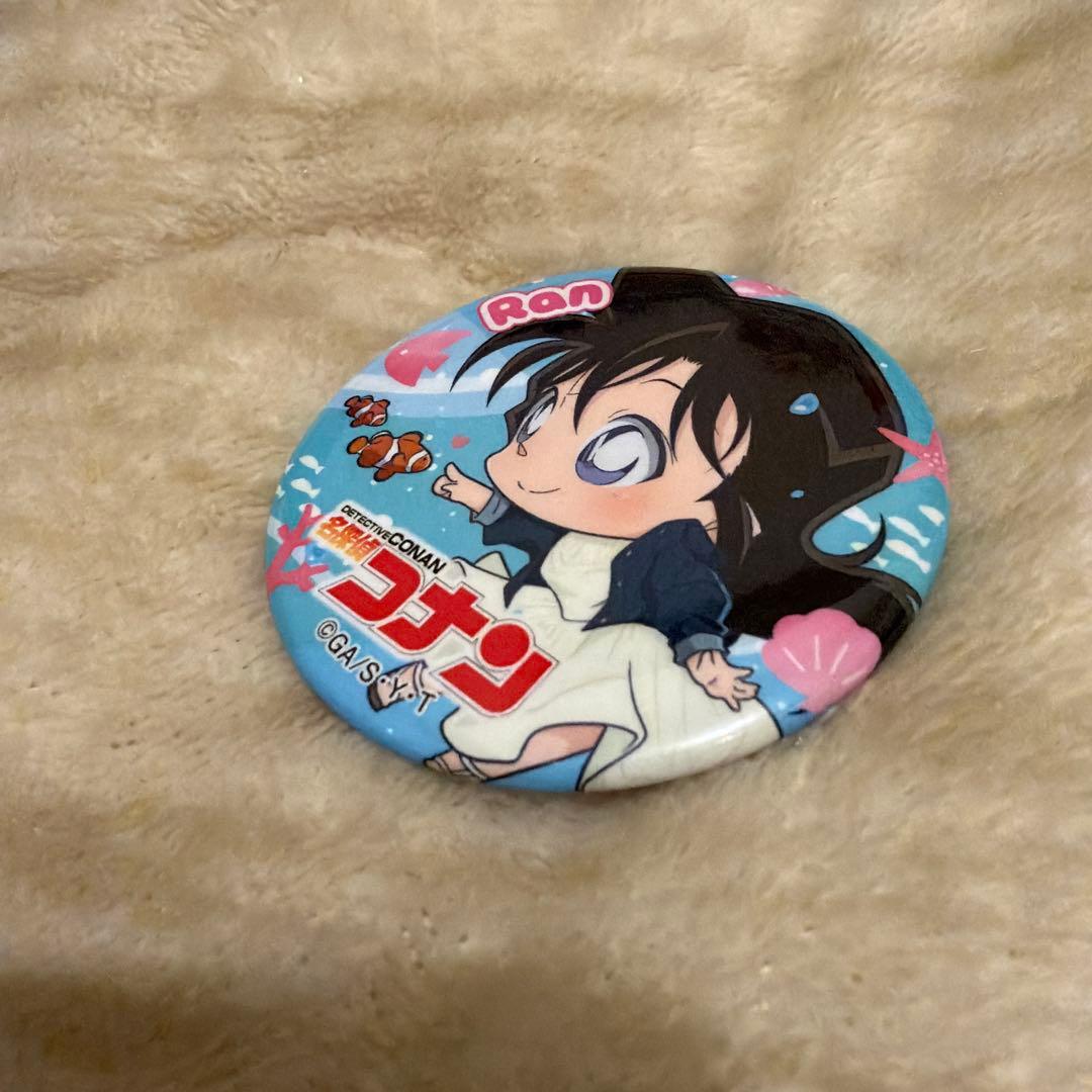 名探偵コナン サンシャイン水族館 缶バッジ 毛利蘭 - メルカリ