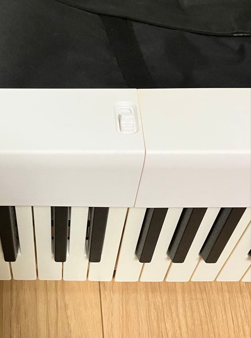 TERENCE PIANO 88鍵 ホワイト電子ピアノ - メルカリ