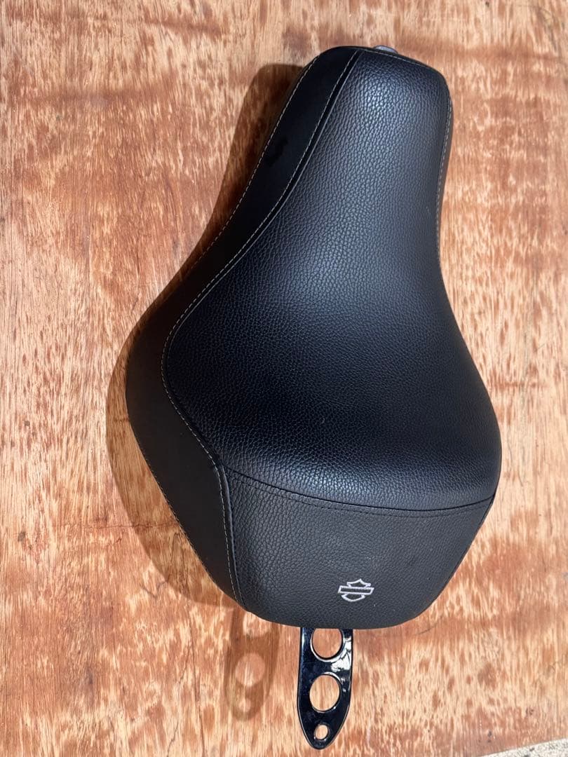 ハーレー スポーツスター・スーパーリーチ・ソロシート スポーツスター、スーパーリーチ・ソロシート |ハーレーパーツ専門店