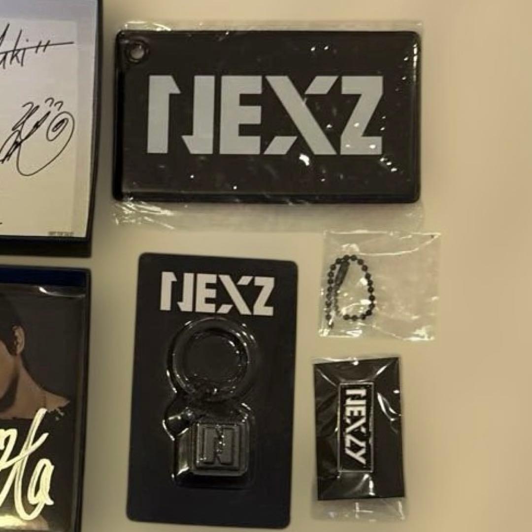 ネクスジNEXZ早期入会特典サイン付きセイタ - メルカリ