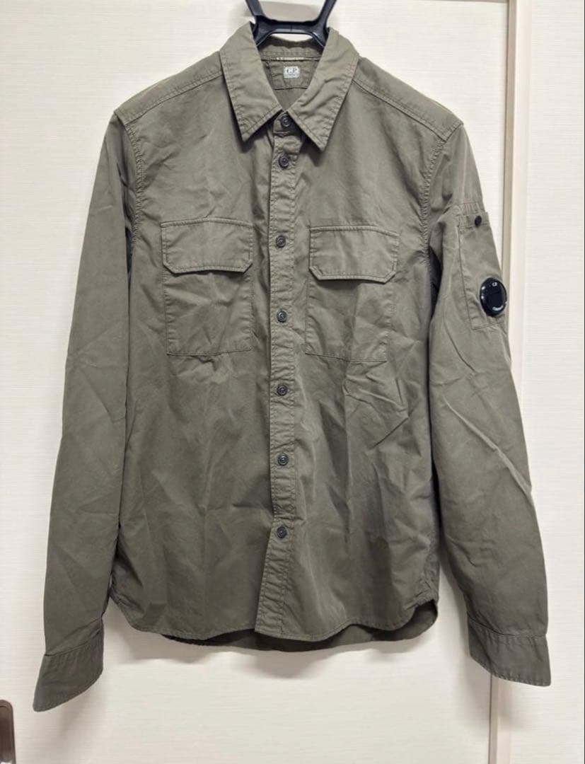 C.P. Company 長袖シャツ オリーブグリーン