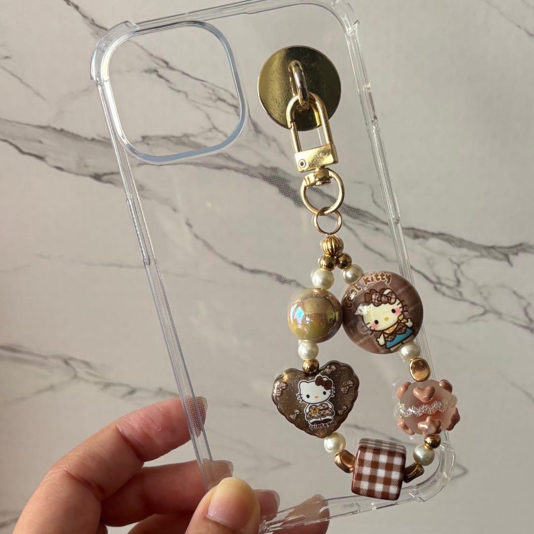 現品限り！ハローキティ チェック柄 ストラップ キーホルダー - メルカリ