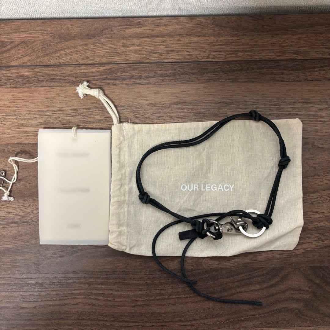 小物 [OUR LEGACY] Ladon Leather Keyring OUR LEGACY 「LADON BLACK LEATHER」 – SISTER